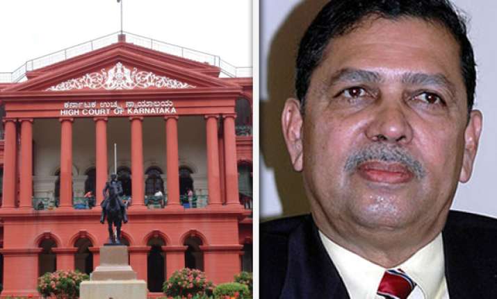 karnataka hc issues notice to santosh hegde