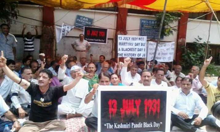 kashmiri pandits observe black day