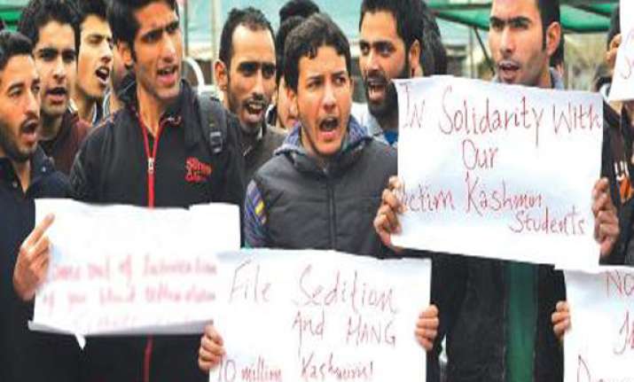 10 kashmiri students expelled from meerut university