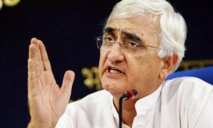 khurshid asks hazare to bring movement on track slams team