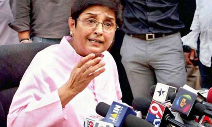 kiran bedi demands krishna s resignation