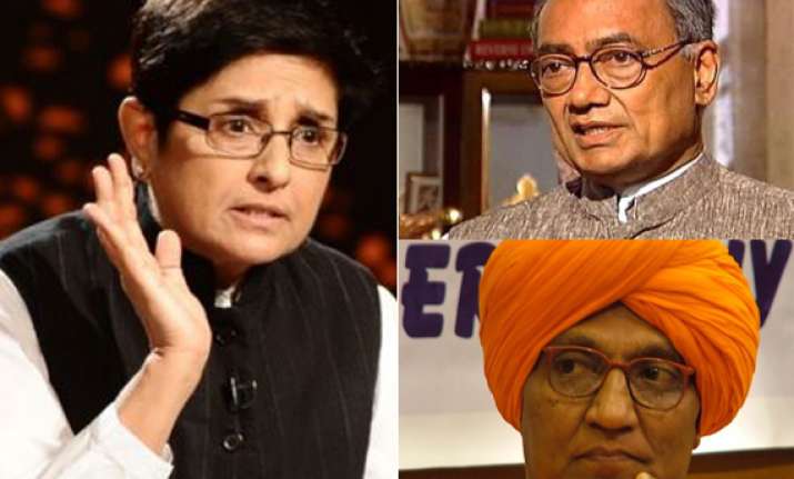 kiran bedi offers to return money detractors unmoved