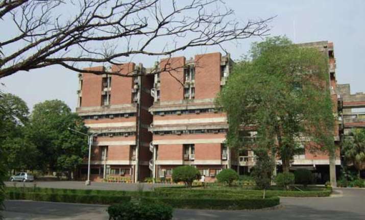 Know IIT Kanpur's journey, from a canteen to India's ...