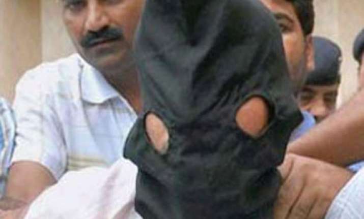 kolkata police stf contemplating to interrogate bhatkal