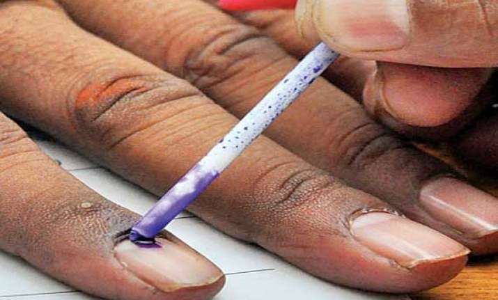 ls polls over 70 voting registered in 9 mp districts
