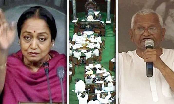 lok sabha condemns team anna