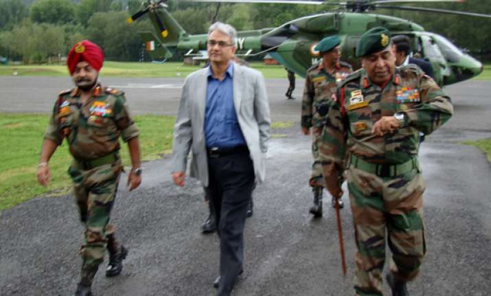mps quiz defence secy army vice chief over troop movement