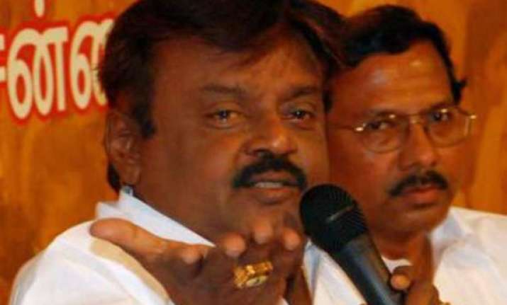 madras hc grants anticipatory bail to vijaykanth
