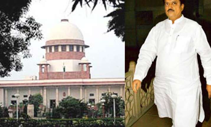 maha govt pays rs 10 lakh fine in vilasrao deshmukh case