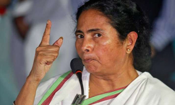 mamata lashes out at modi yet again