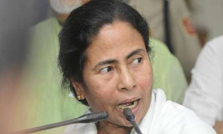 mamata plans to ban online lottery