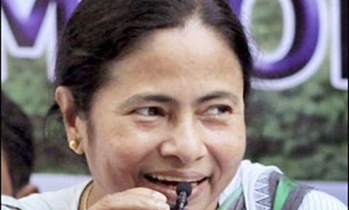 mamata breaks an 18 year vow