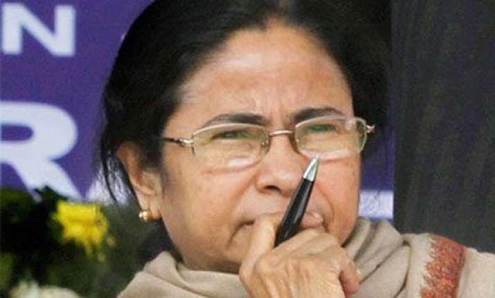 mamata will not attend badal akhilesh swearing in ceremonies
