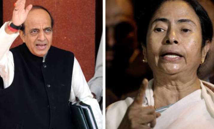 mamata wants trivedi sacked as railway minister