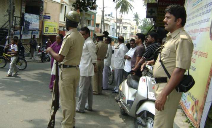 man kills 8 yr old daughter for her disinterest in studies