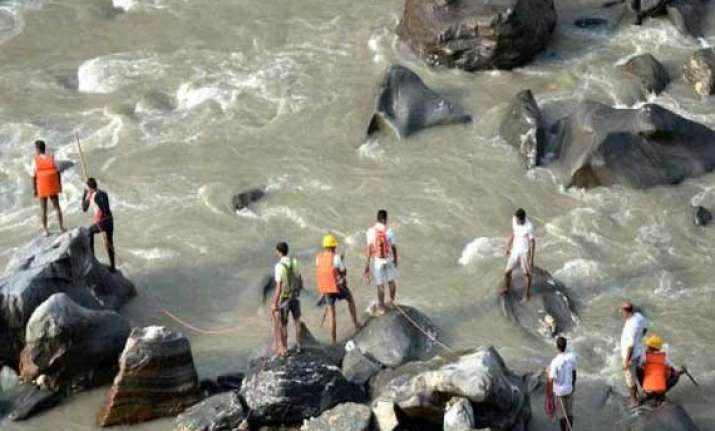 mandi tragedy three more bodies of students recovered