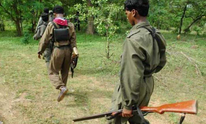 maoists free 7 abducted labourers in bihar