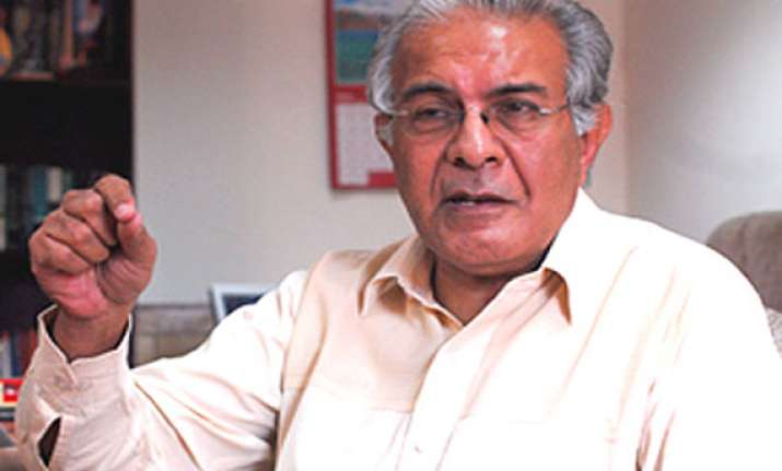 minorities commission chief habibullah says up policemen