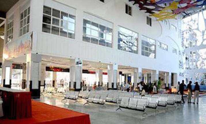 modi inaugurates airport like bus terminal promises more