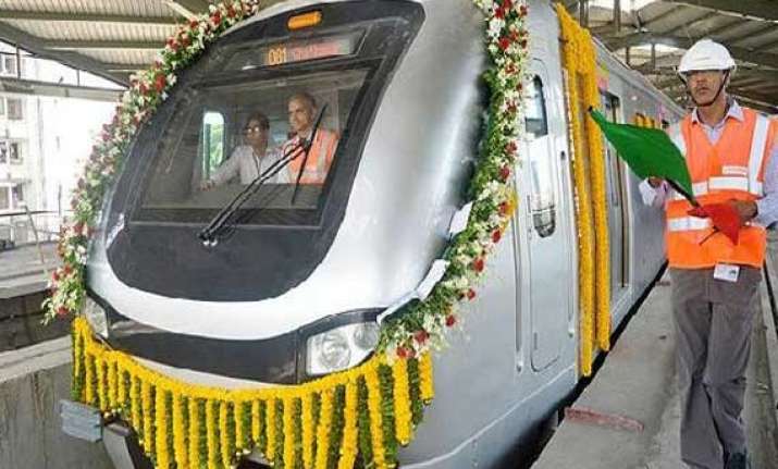 mumbai metro may start soon as rinfra allowed to fix fares
