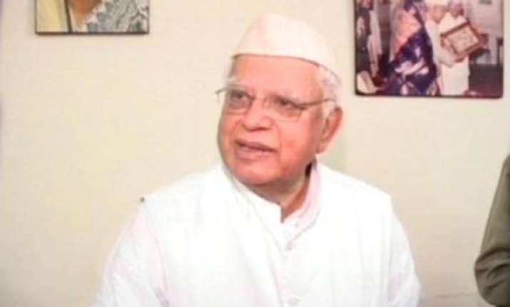 n d tiwari refuses to give blood sample for dna test