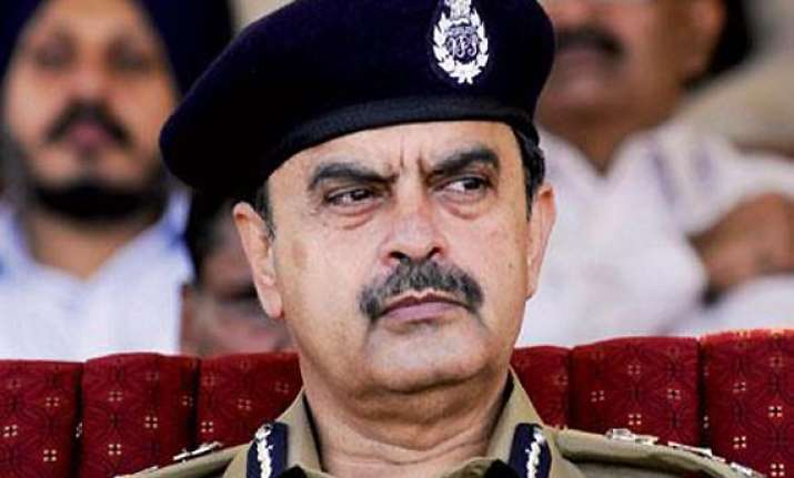 name missing from voters list bihar dgp fails to cast vote