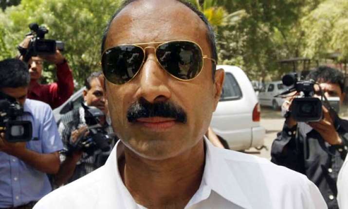 nanavati commission rejects ips officer bhatt s plea