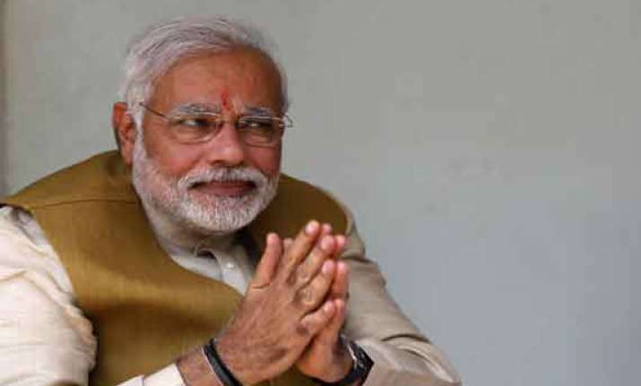 narendra modi gets notice from allahabad high court