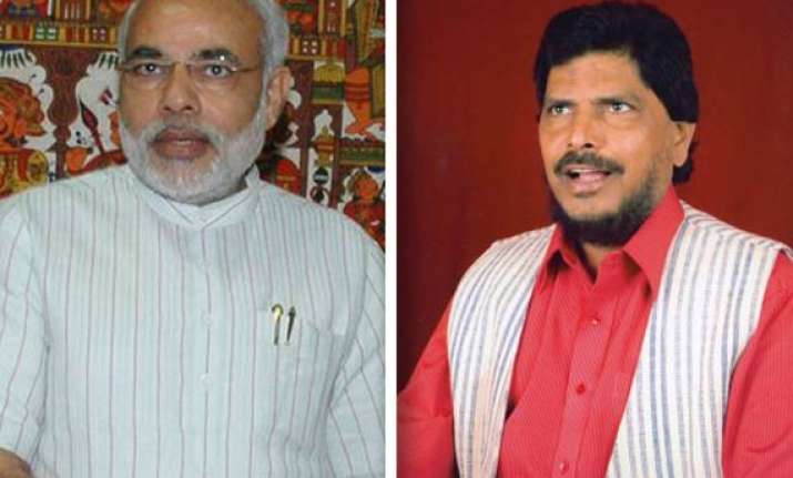 Ramdas athawale wife sexual dysfunction Ramdas athawale wife sexual dysfunction