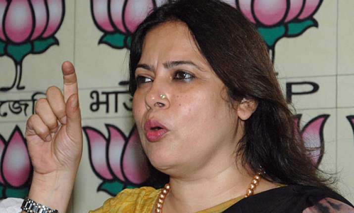new delhi ls seat won by woman candidate after 54 years