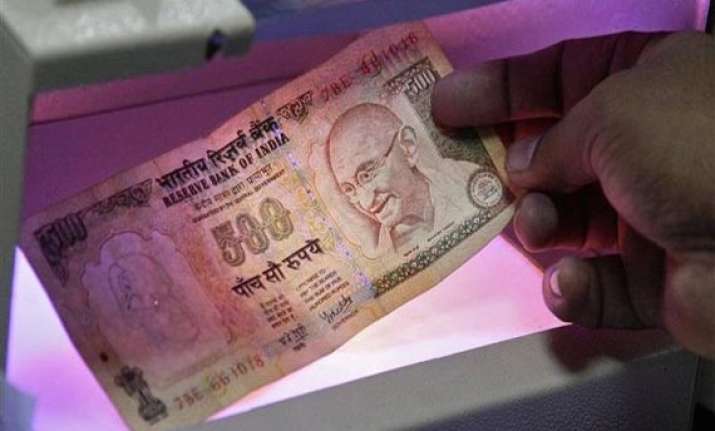 nine held for cricket betting in kolkata
