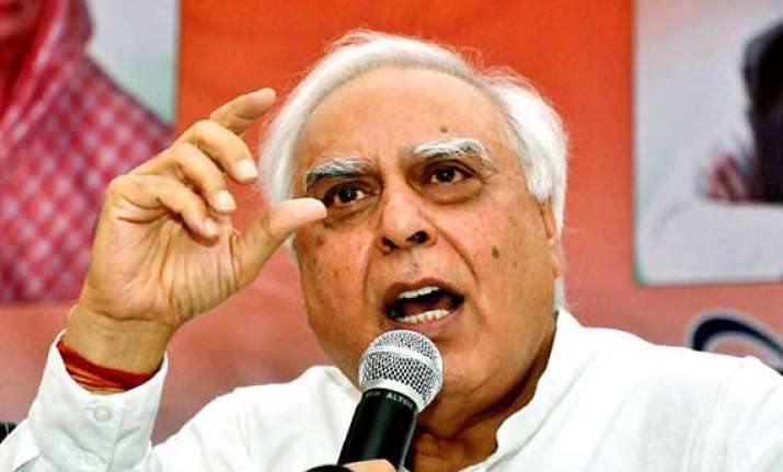 no favour given to anil ambani s company says kapil sibal