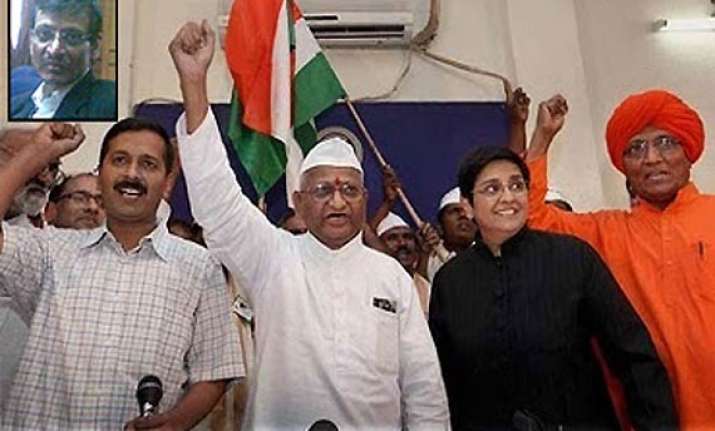 no intention to quit lokpal panel says hazare team