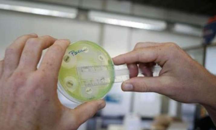 no need to panic over superbug in delhi drinking water