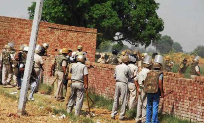 noida court orders filing of rape case against cops in