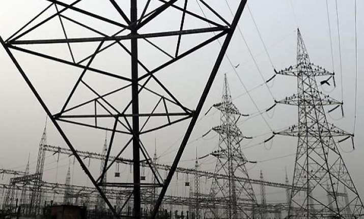 north india may face power cut as 3 plants temporarily