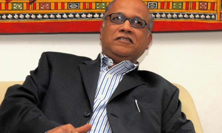 not projecting me as cm candidate cost cong dear in goa