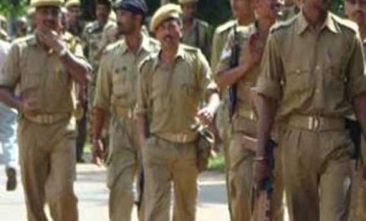 odisha constable guns down five relatives kills self