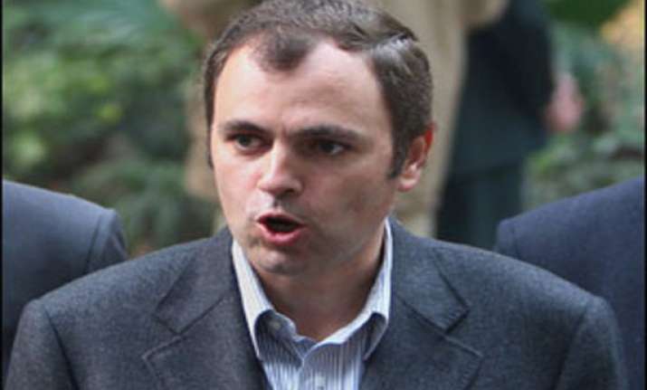 omar abdullah promises probe into baramulla firing
