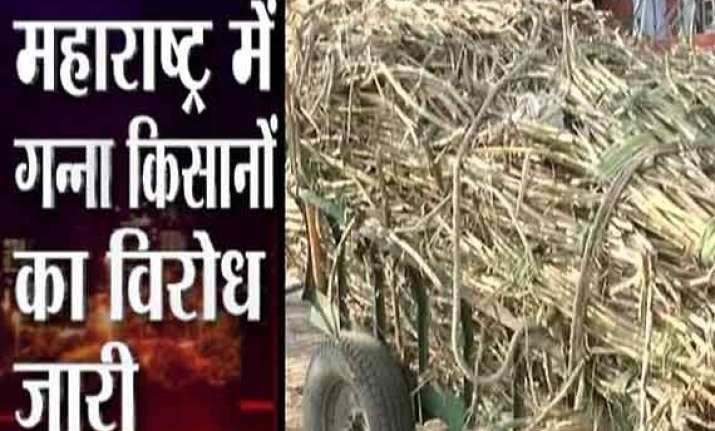 one killed in firing 20 buses attacked roadblocks as