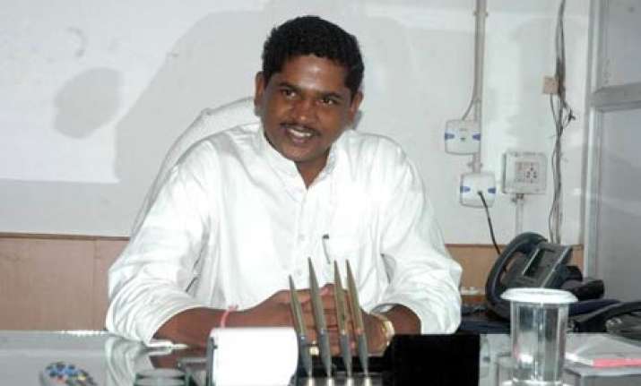 orissa it minister passes plus two exam