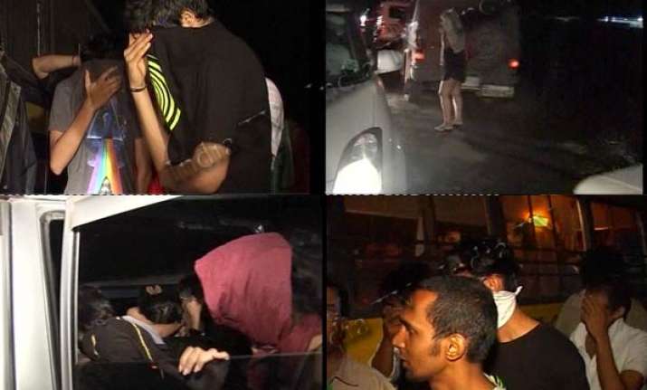 anti narcotics inspector among 5 held in raid on rave party