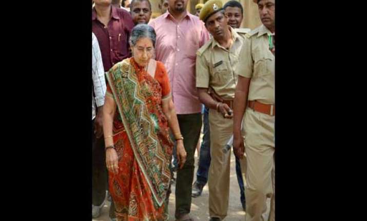 pm modi s wife jashodaben gets police protection