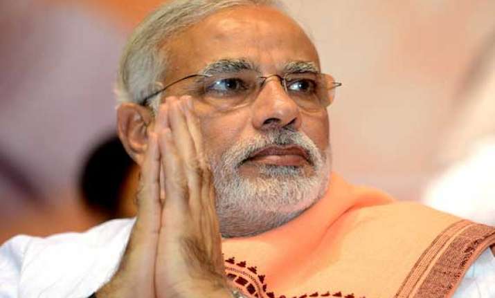 pm condoles loss of lives in rajdhani derailment