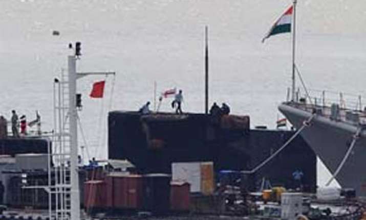 pm expresses anguish over loss of sindhurakshak