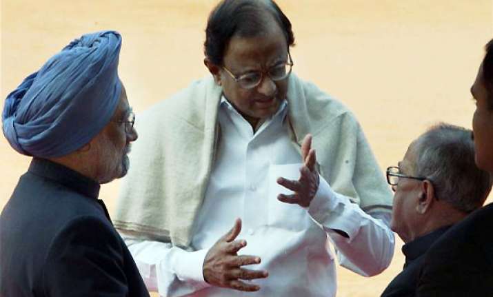 pm asks hm to take states concerns on nctc on board