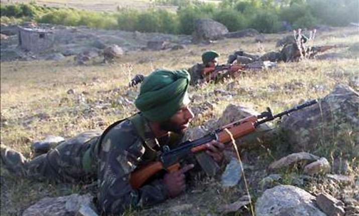 pak troops violate ceasefire heavy firing along loc