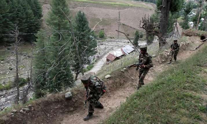 pakistan army violates ceasefire along loc in pallanwala