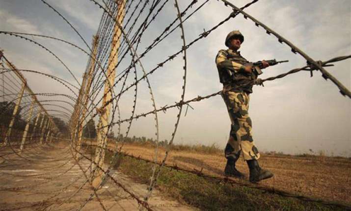 pakistan again violates ceasefire