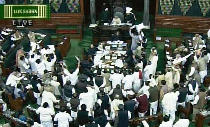 govt in tight corner on fdi parliament paralysed again